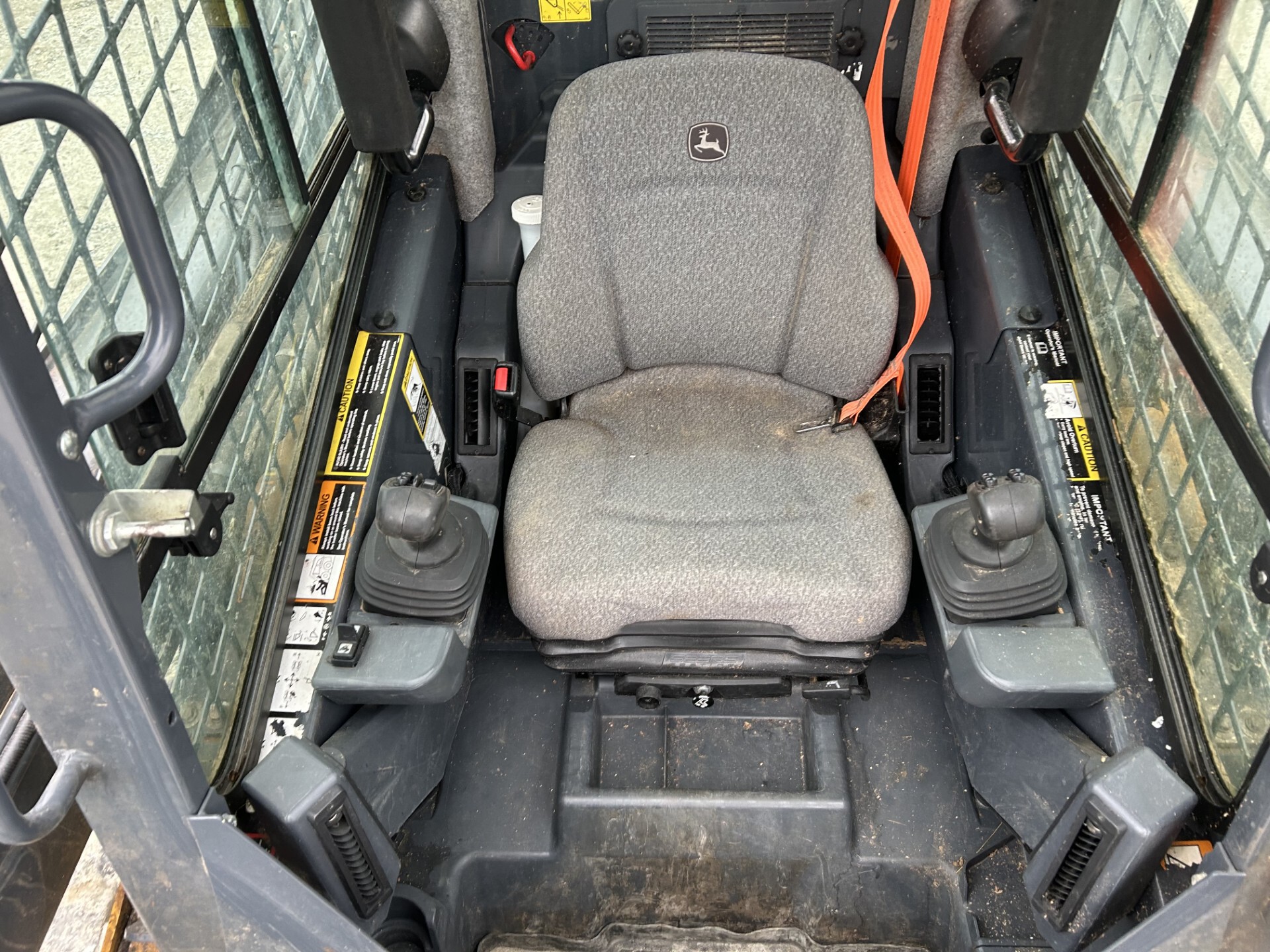 Used 2022 John Deere 325G Compact Track Loaders at Koenig Equipment in Franklin, IN - PhotoXL11