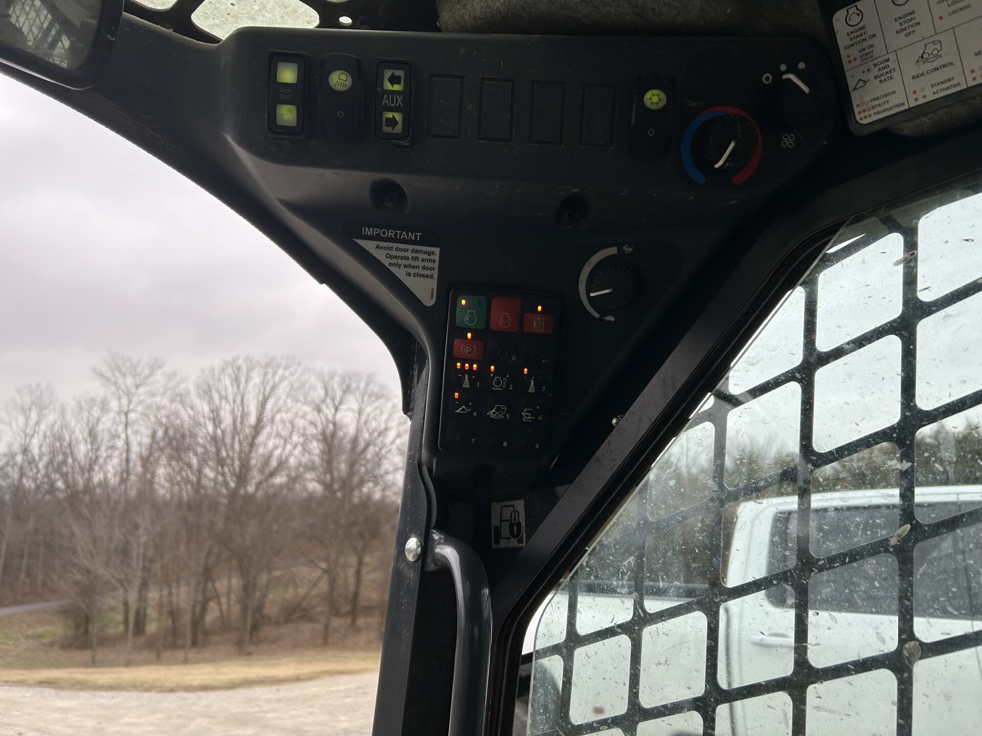 Used 2022 John Deere 325G Compact Track Loaders at Koenig Equipment in Franklin, IN - PhotoXL15