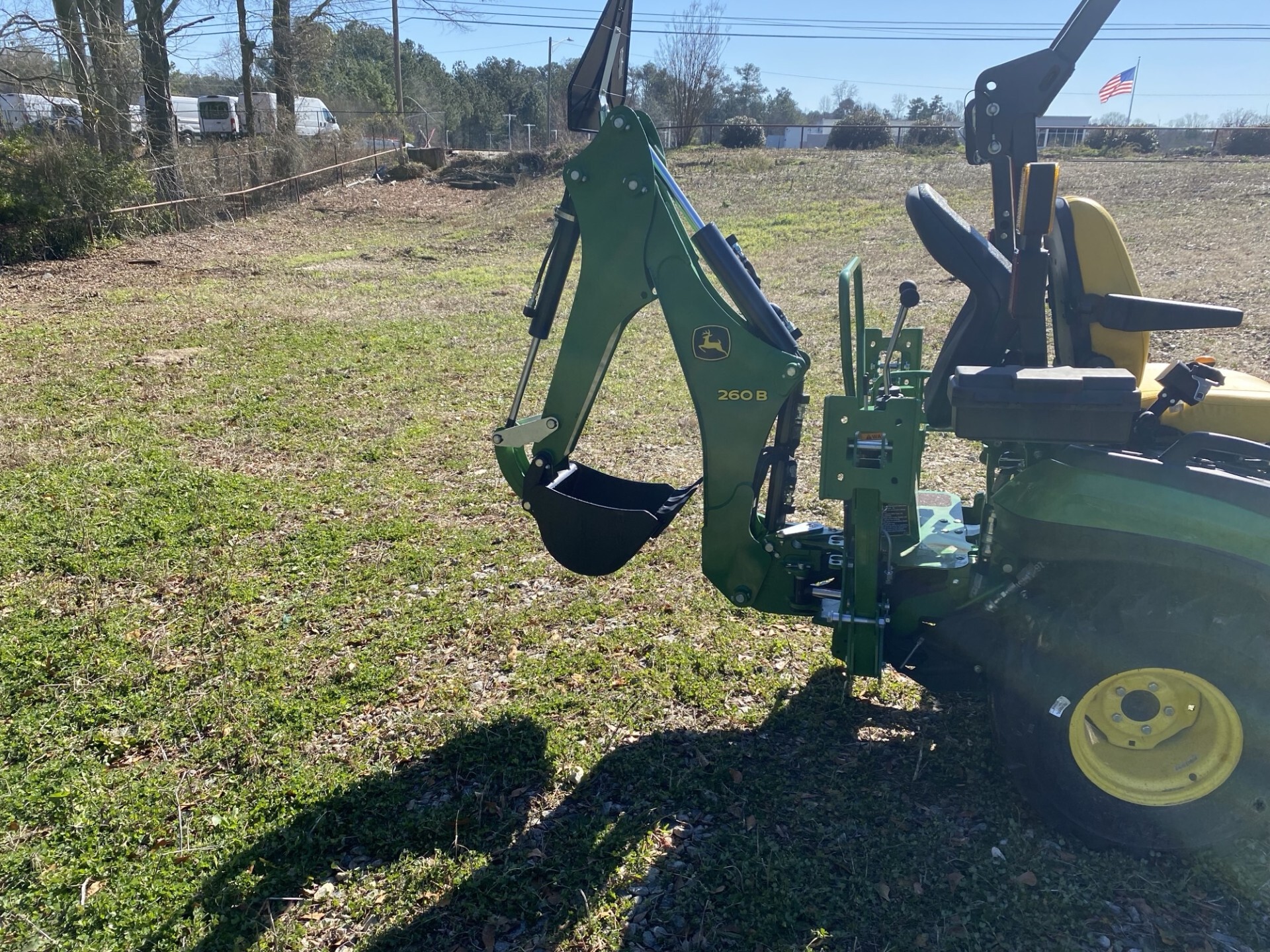 2024 John Deere 1025R Image 4