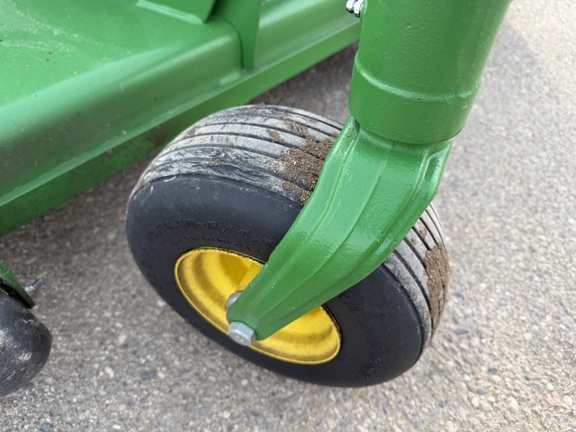 2023 John Deere Z970R - Photo11