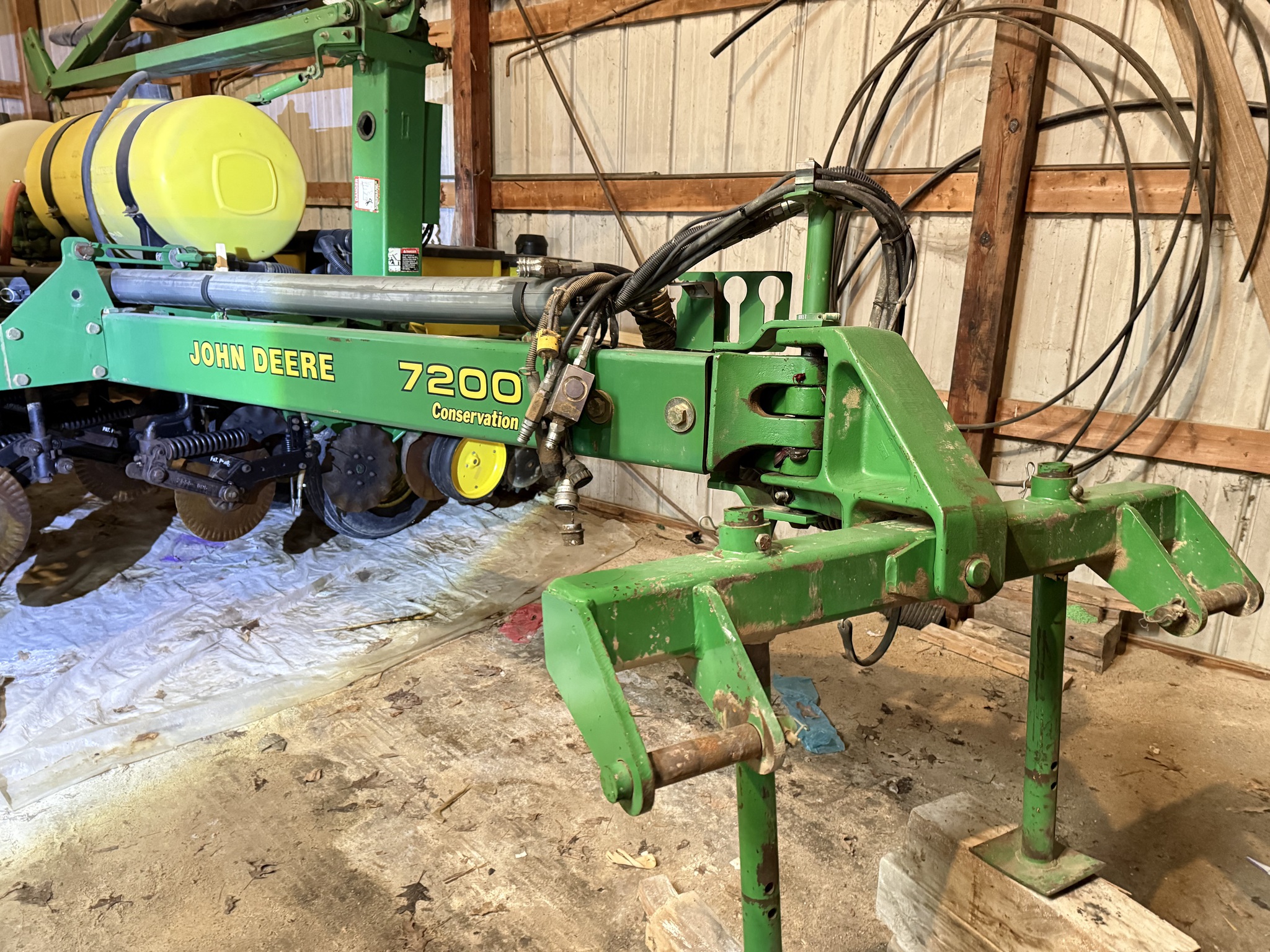 1995 John Deere 7200 Image 2