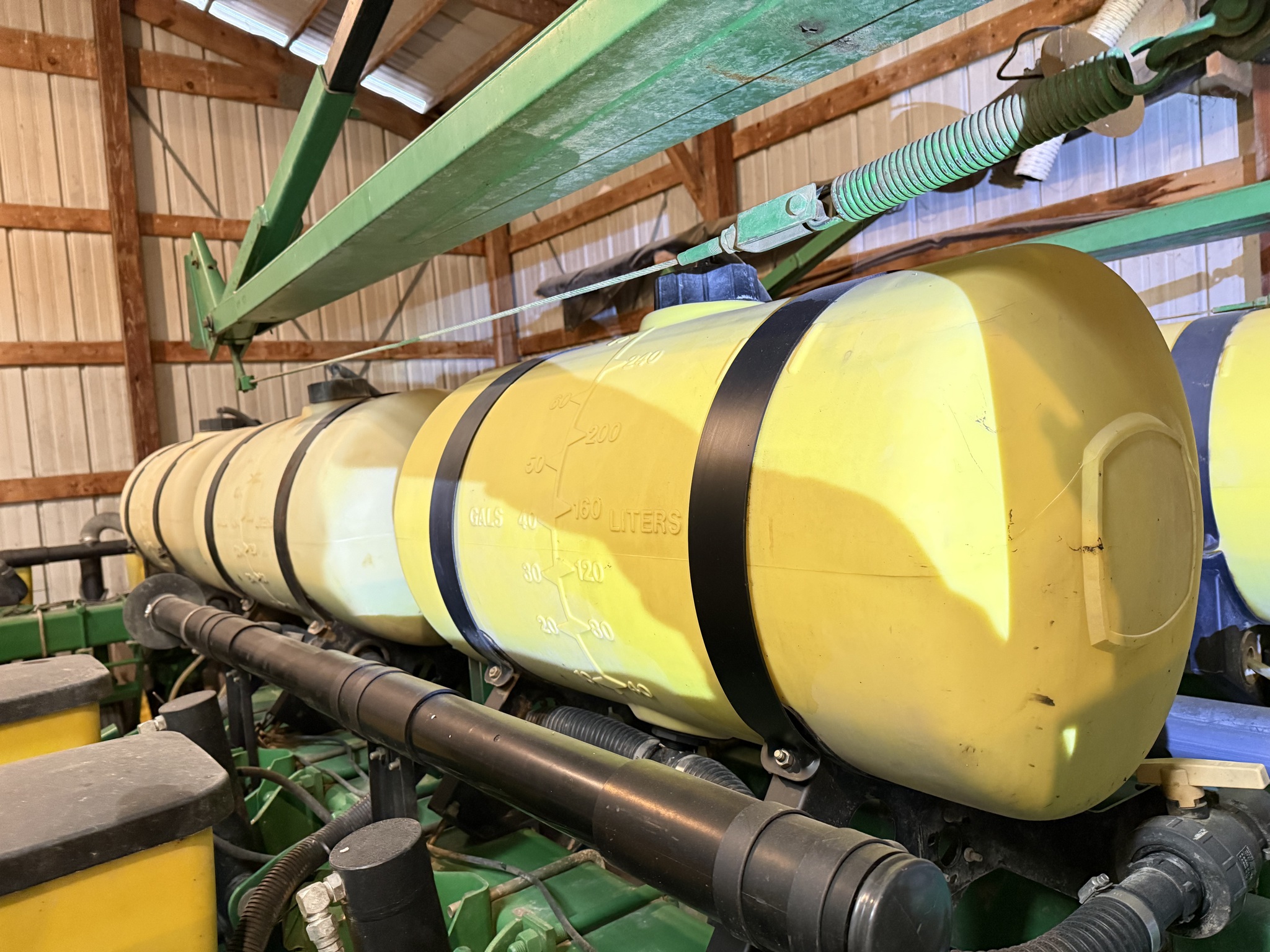 1995 John Deere 7200 Image 10