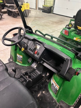 Photo of 2023 John Deere HPX615E