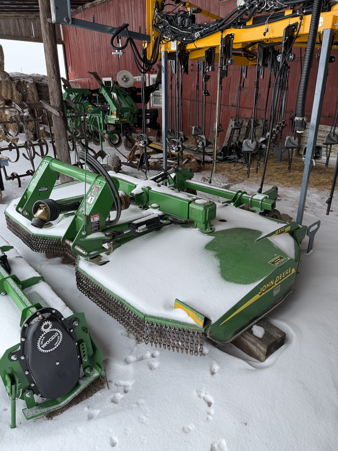 2017 John Deere MX10 Image 2