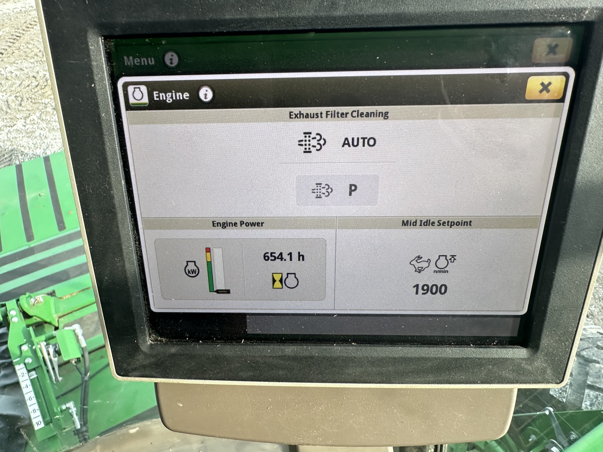 2023 John Deere W200M Image 15