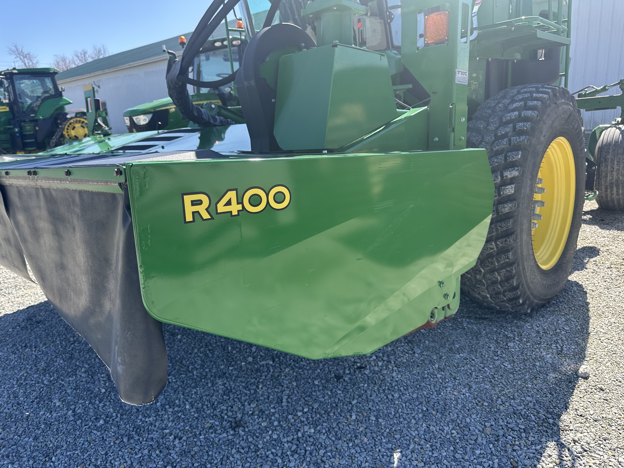 2023 John Deere W200M Image 35