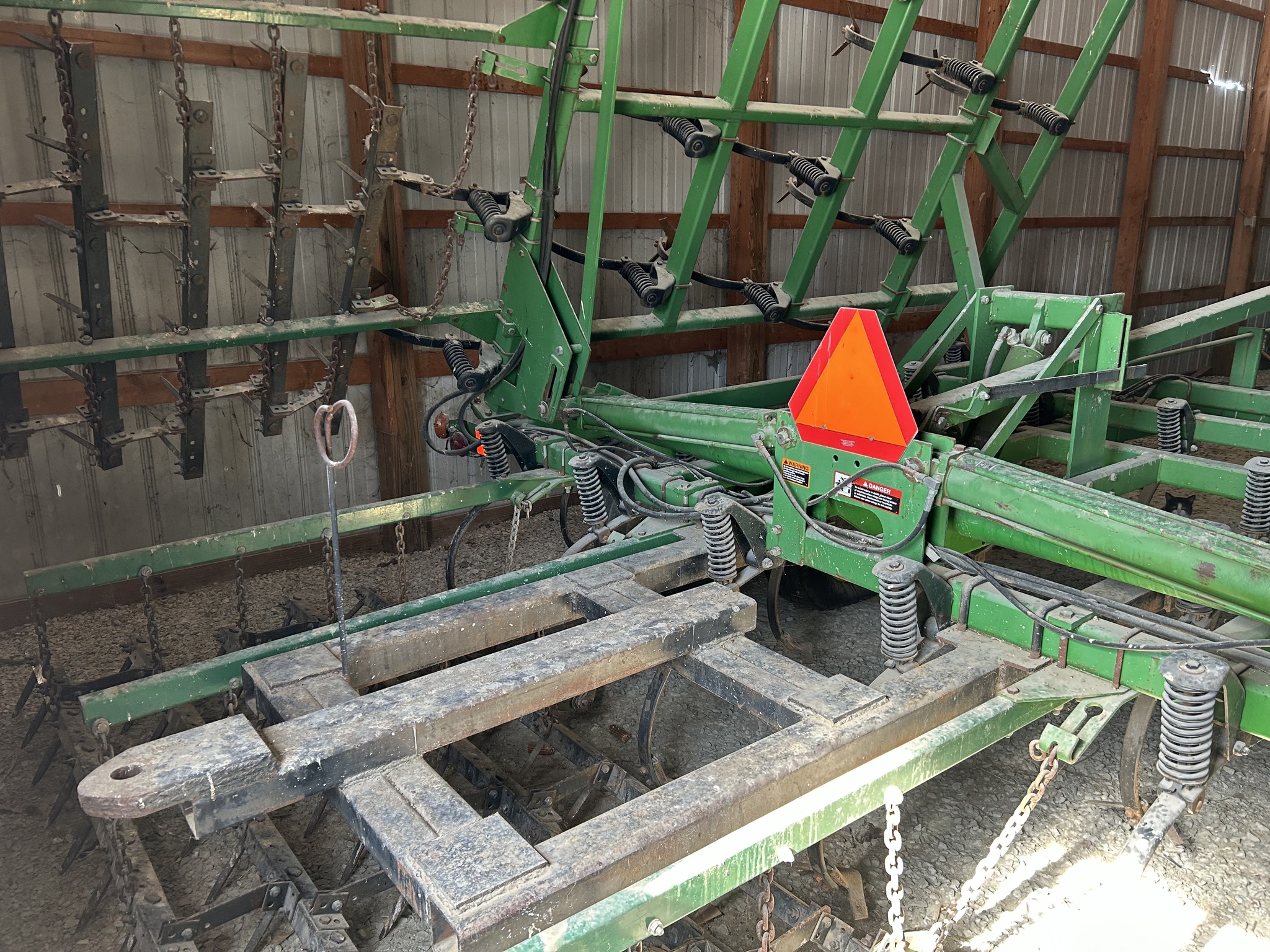 1997 John Deere 980 Image 4