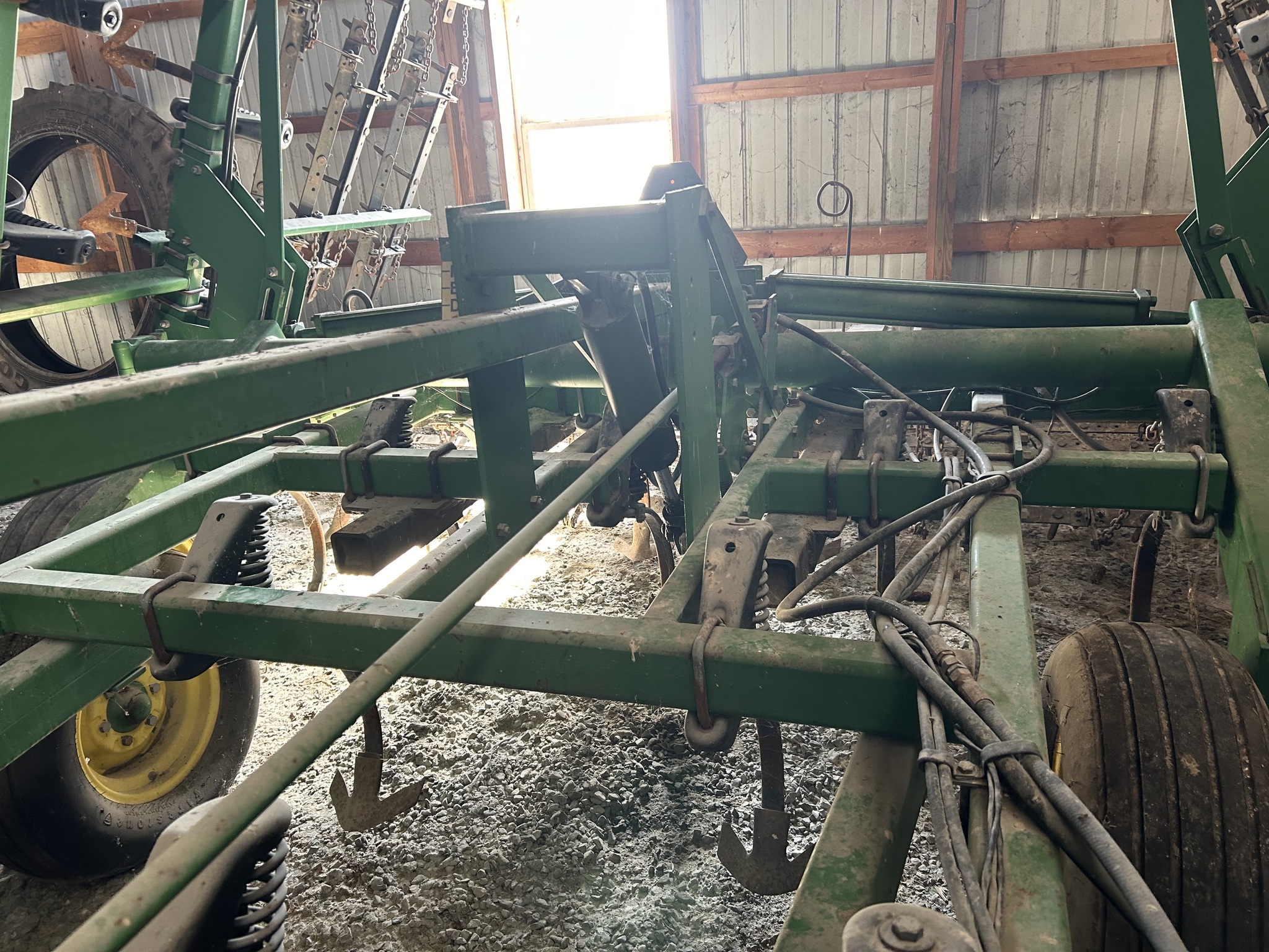 1997 John Deere 980 Image 21