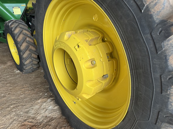 2023 John Deere 8R 410