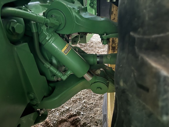 2023 John Deere 8R 410