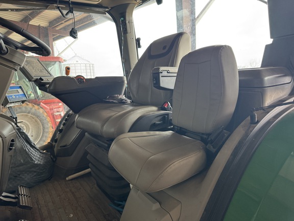 2023 John Deere 8R 410