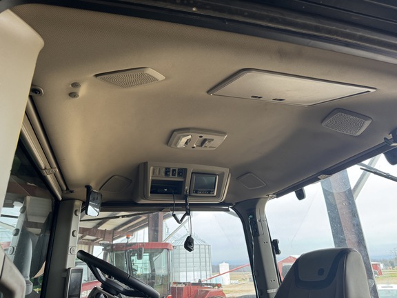 2023 John Deere 8R 410