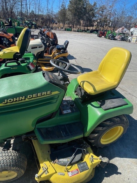 1995 John Deere 345 Image 1