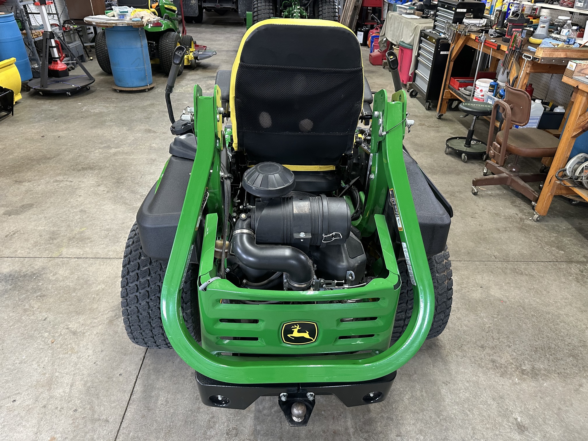 2023 John Deere Z950R Image 4