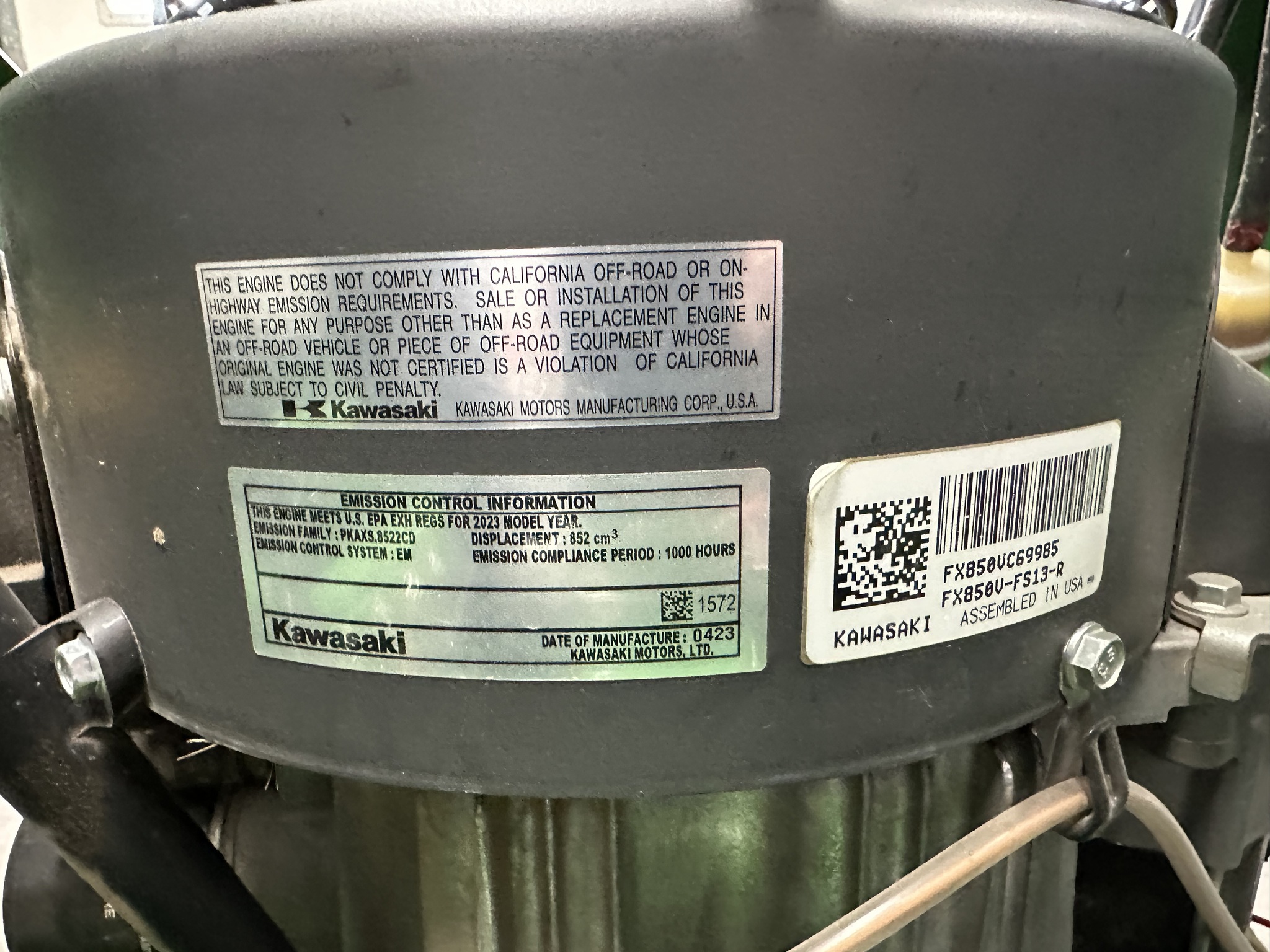 2023 John Deere Z950R Image 12