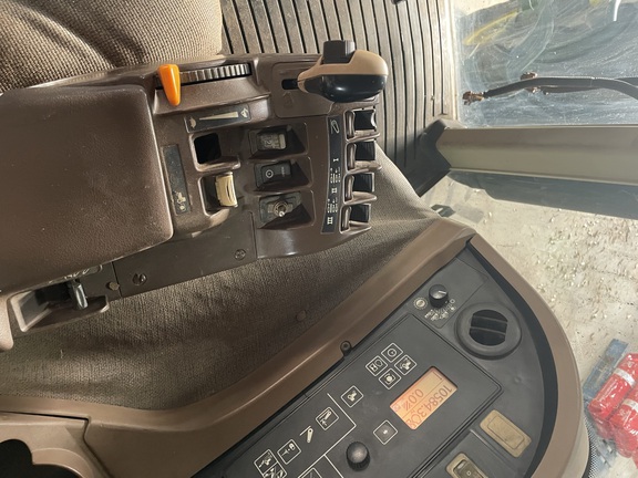 2003 John Deere 7920 Photo 13