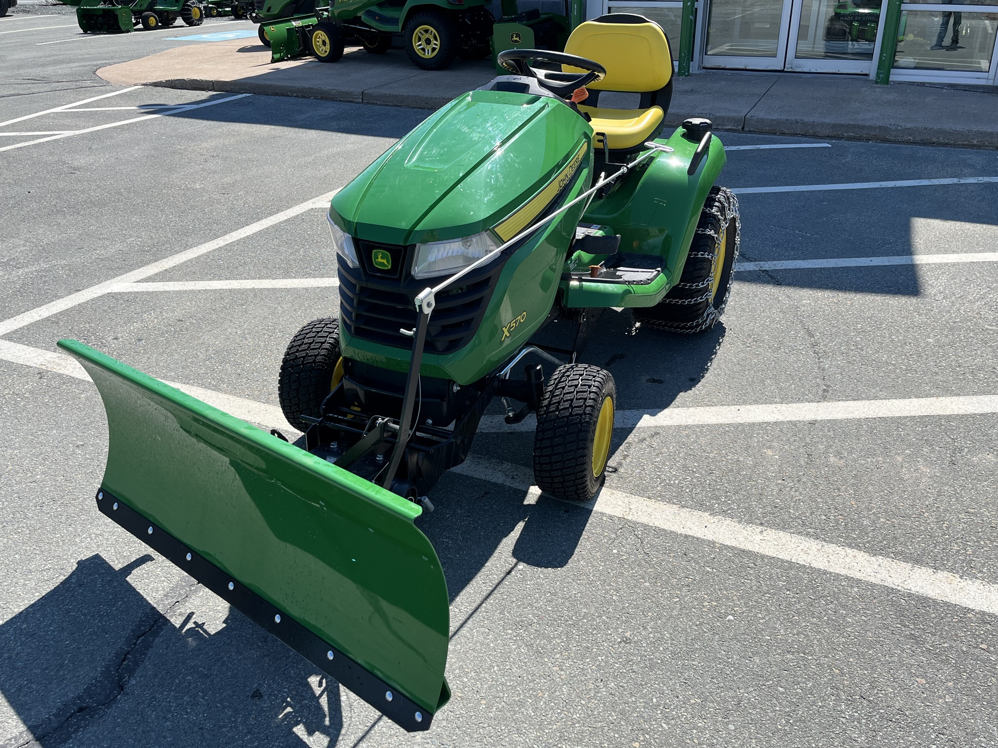 2024 John Deere X570 Image 1