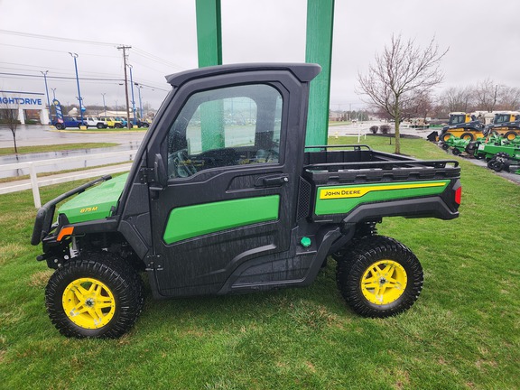 2025 John-Deere XUV 875M HVAC Cab Diesel