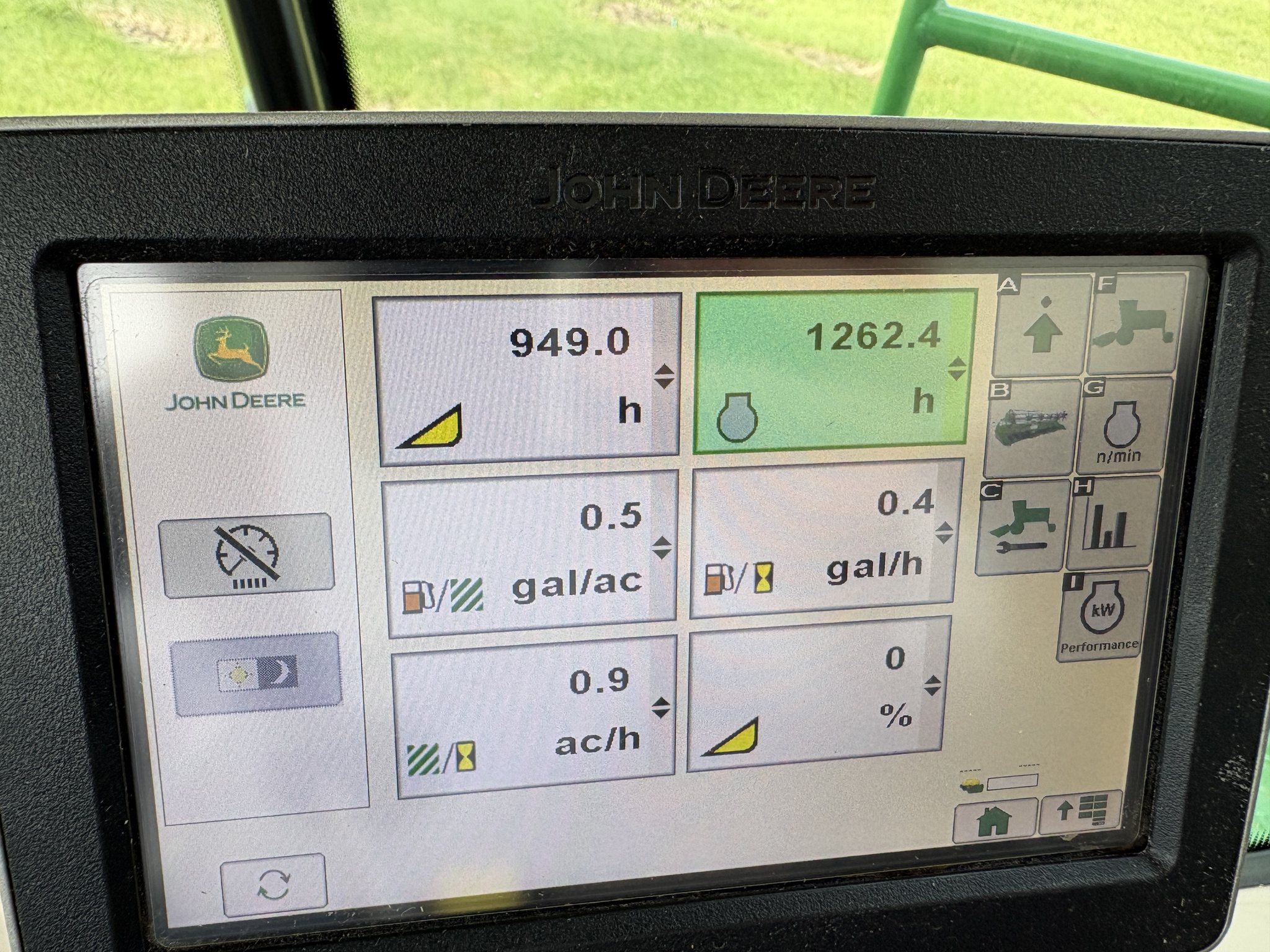 2021 John Deere W235 Image 13