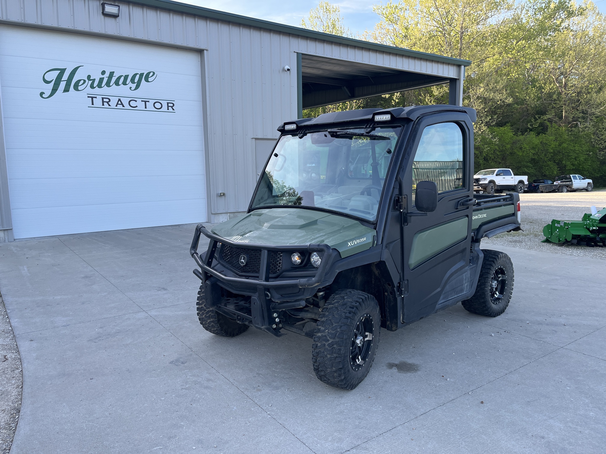  2024 John Deere XUV 835R at Heritage Tractor in Jefferson City, MO