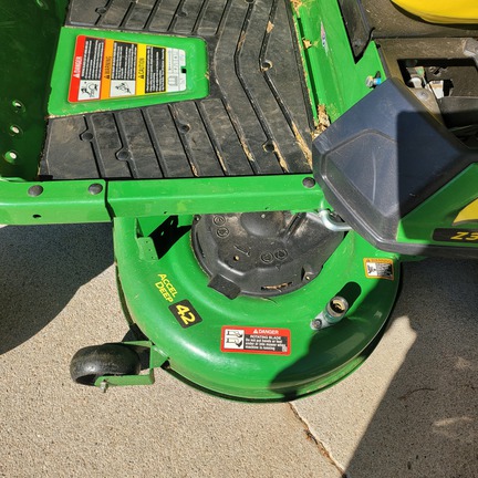 2024 John Deere Z320R (5th thumbnail)