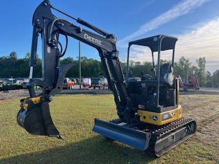 2023 John Deere 26 P Photo 2