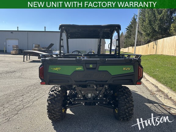 Photo of 2025 John Deere XUV 875M