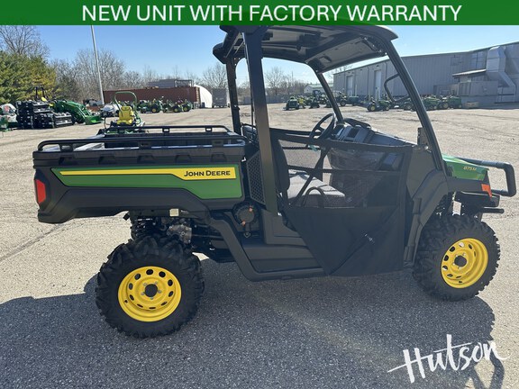 Photo of 2025 John Deere XUV 875M