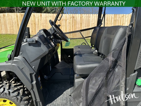 Photo of 2025 John Deere XUV 875M