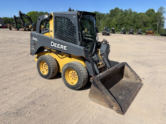 Photo of a 2013 John Deere 318D