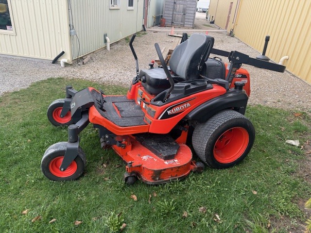 2018 Kubota ZD1211-60 Lawn Mower