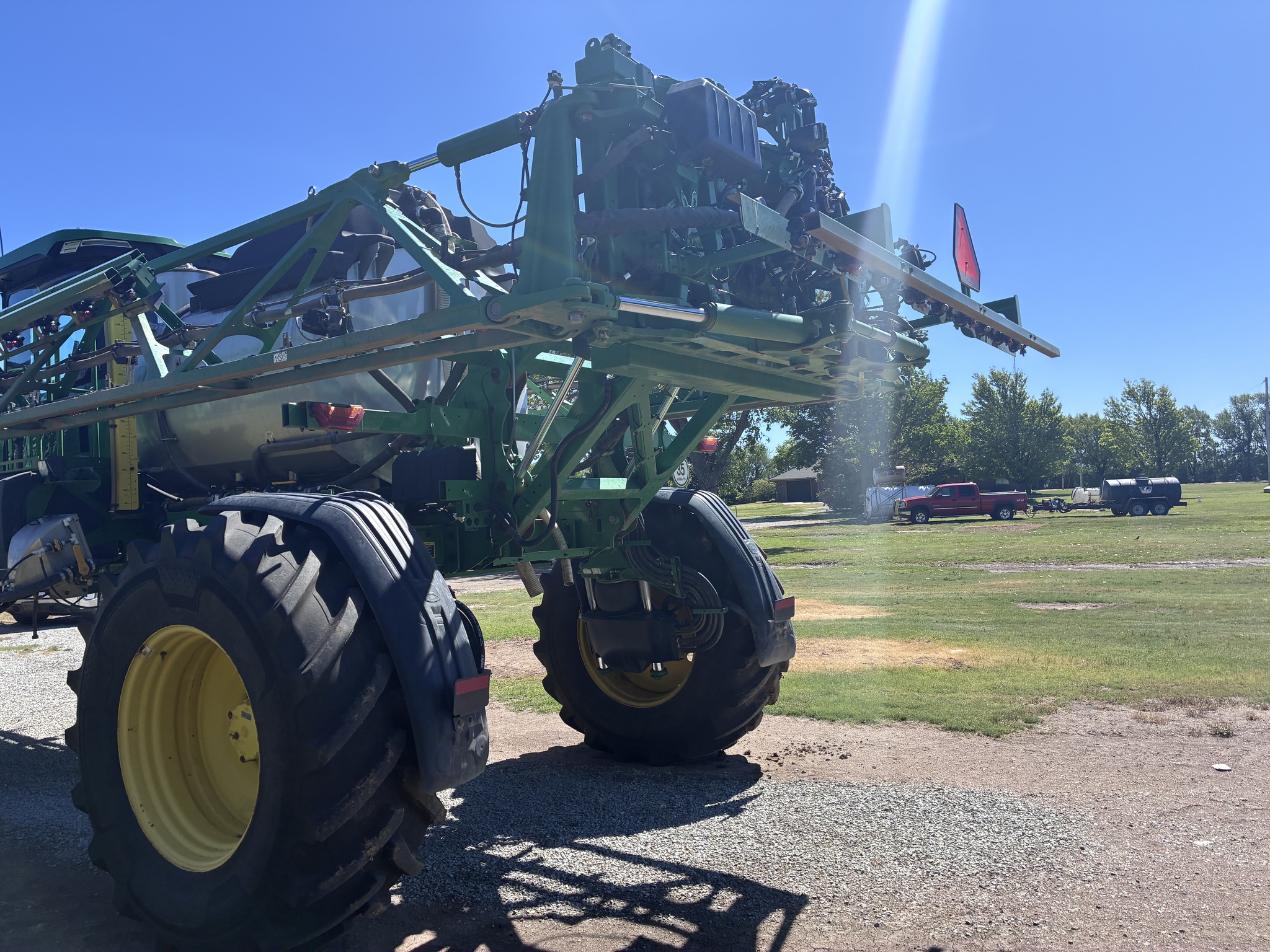 2024 John Deere 412R Image 3
