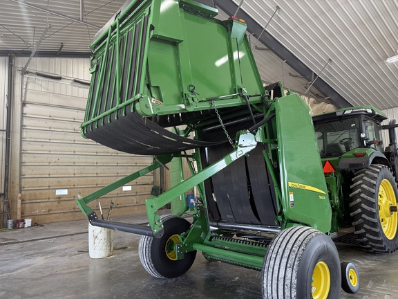 Photo of 2022 John Deere 560R