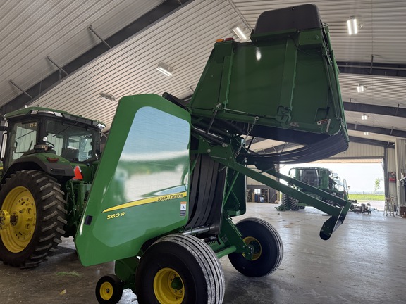 Photo of 2022 John Deere 560R