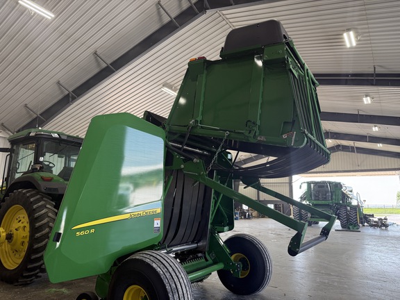 Photo of 2022 John Deere 560R
