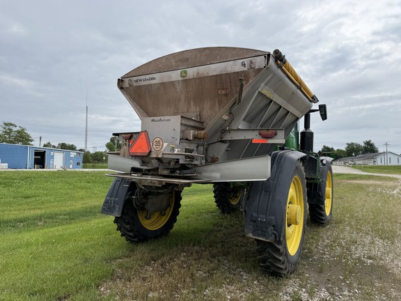 Photo of 2023 John Deere 600R
