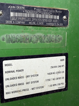 Photo of 2023 John Deere 600R