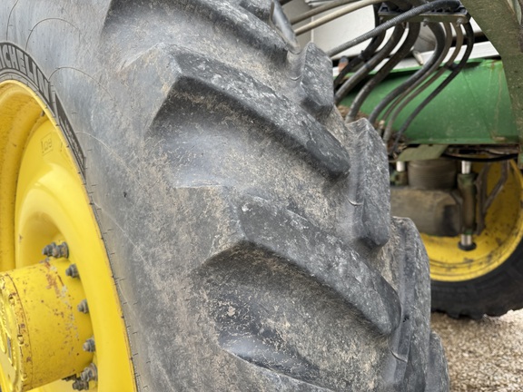 Photo of 2023 John Deere 600R