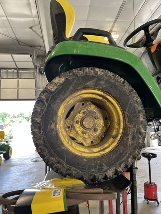 Photo of 2021 John Deere X580