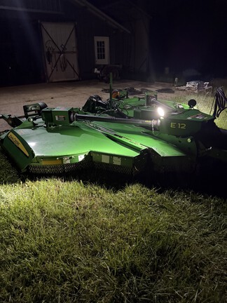2020 John Deere E12