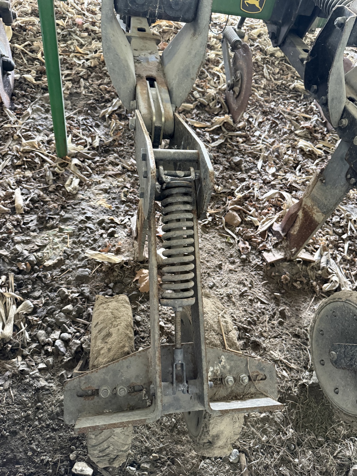 2002 John Deere 2100 Image 5