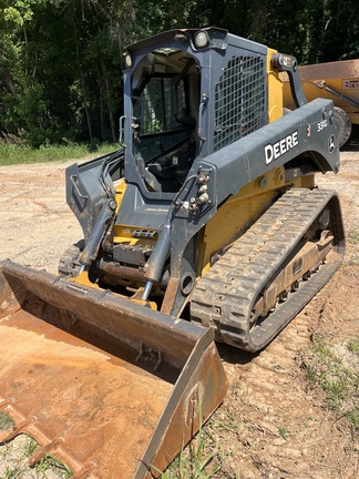 Photo of a 2018 John Deere 331G