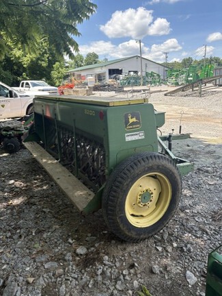 2020 John Deere 8200