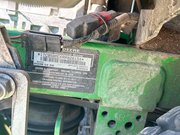 2024 John-Deere Q850M