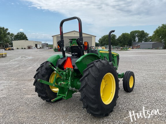 Photo of 2022 John Deere 5055E