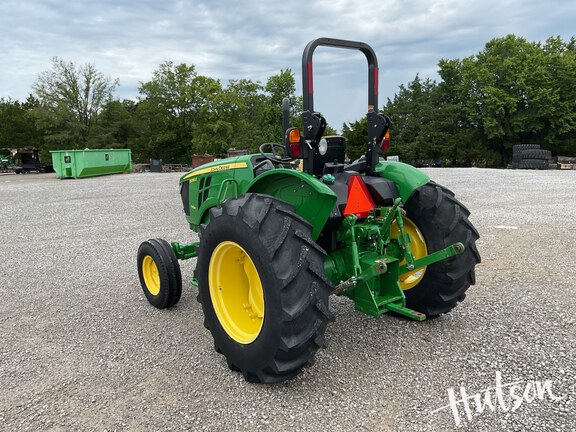 Photo of 2022 John Deere 5055E