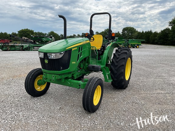 Photo of 2022 John Deere 5055E