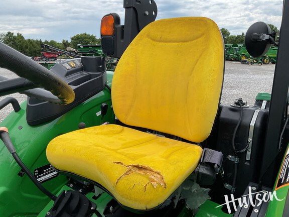 Photo of 2022 John Deere 5055E