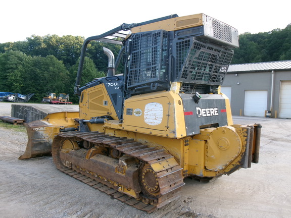 2022 John Deere 700L