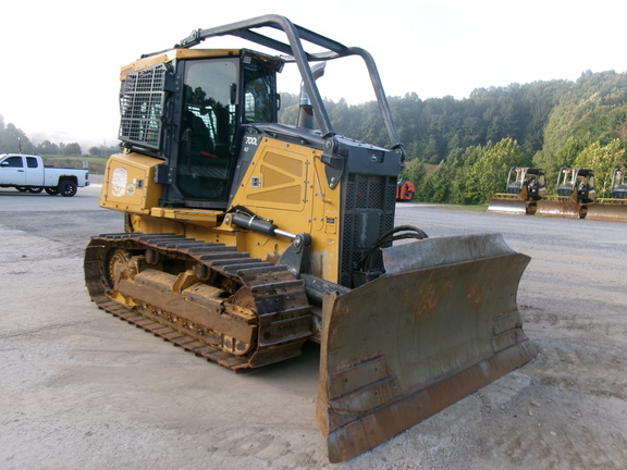2022 John Deere 700L